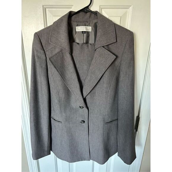Tahari gray suit size 12 - Picture 1 of 4